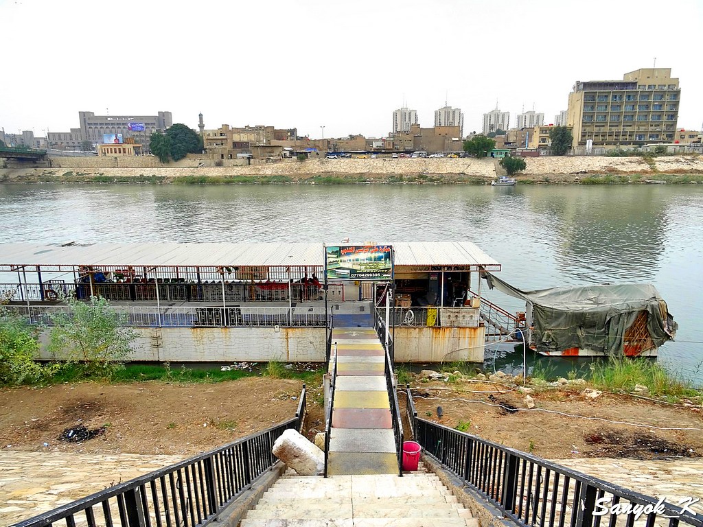 402 Baghdad Mutanabbi Street Ferry Terminal Багдад Улица Мутанабби Паромный причал