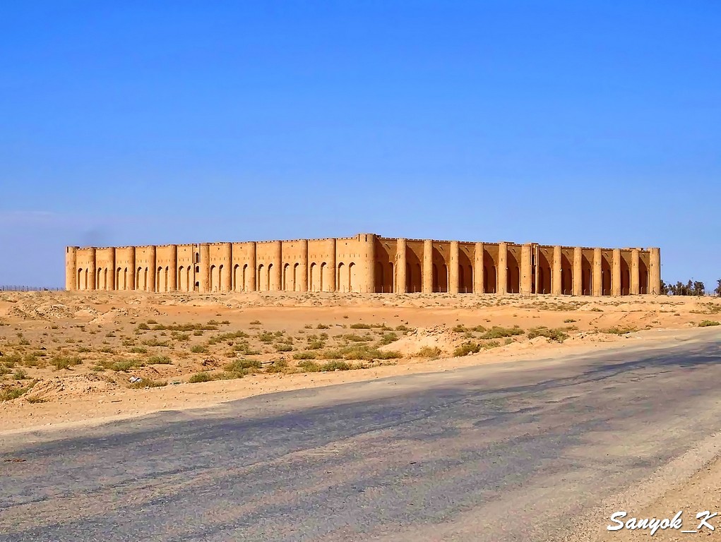600 Karbala Al Ukhaidir Fortress Кербела Дворец аббасидов в Ухайдире
