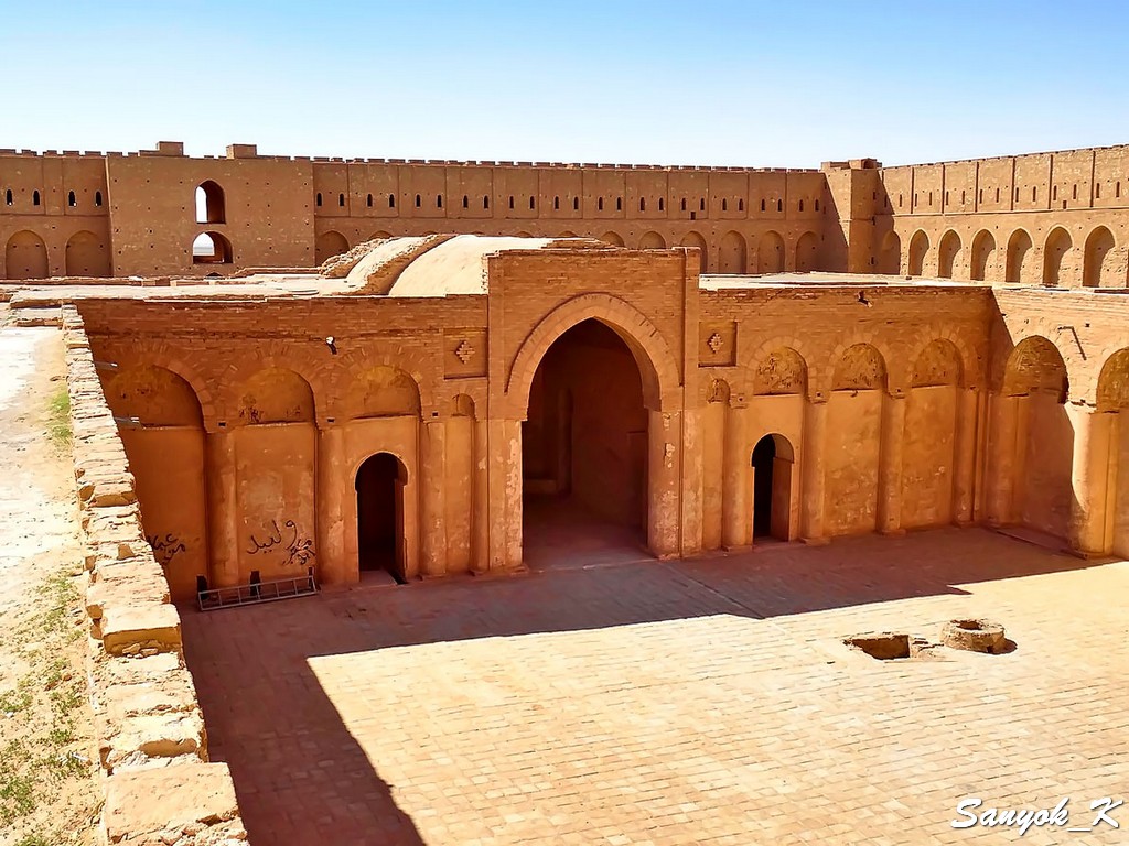 618 Karbala Al Ukhaidir Fortress Кербела Дворец аббасидов в Ухайдире
