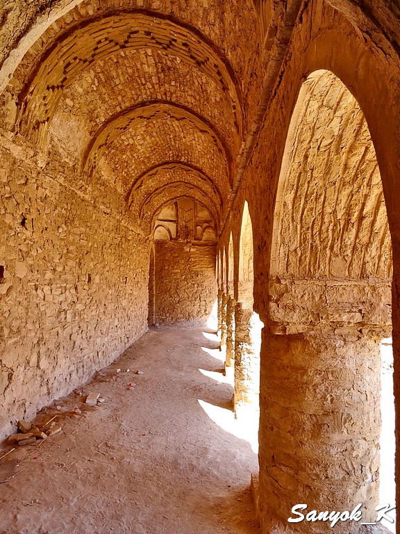 640 Karbala Al Ukhaidir Fortress Кербела Дворец аббасидов в Ухайдире