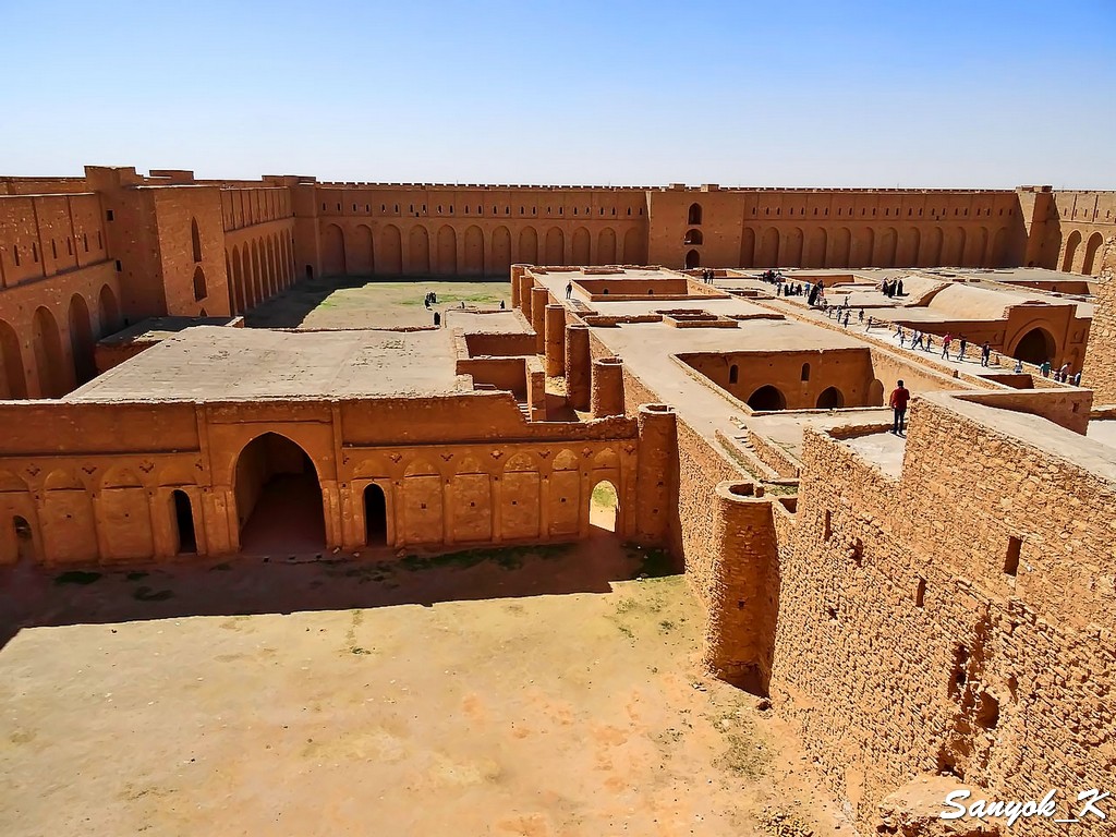 645 Karbala Al Ukhaidir Fortress Кербела Дворец аббасидов в Ухайдире
