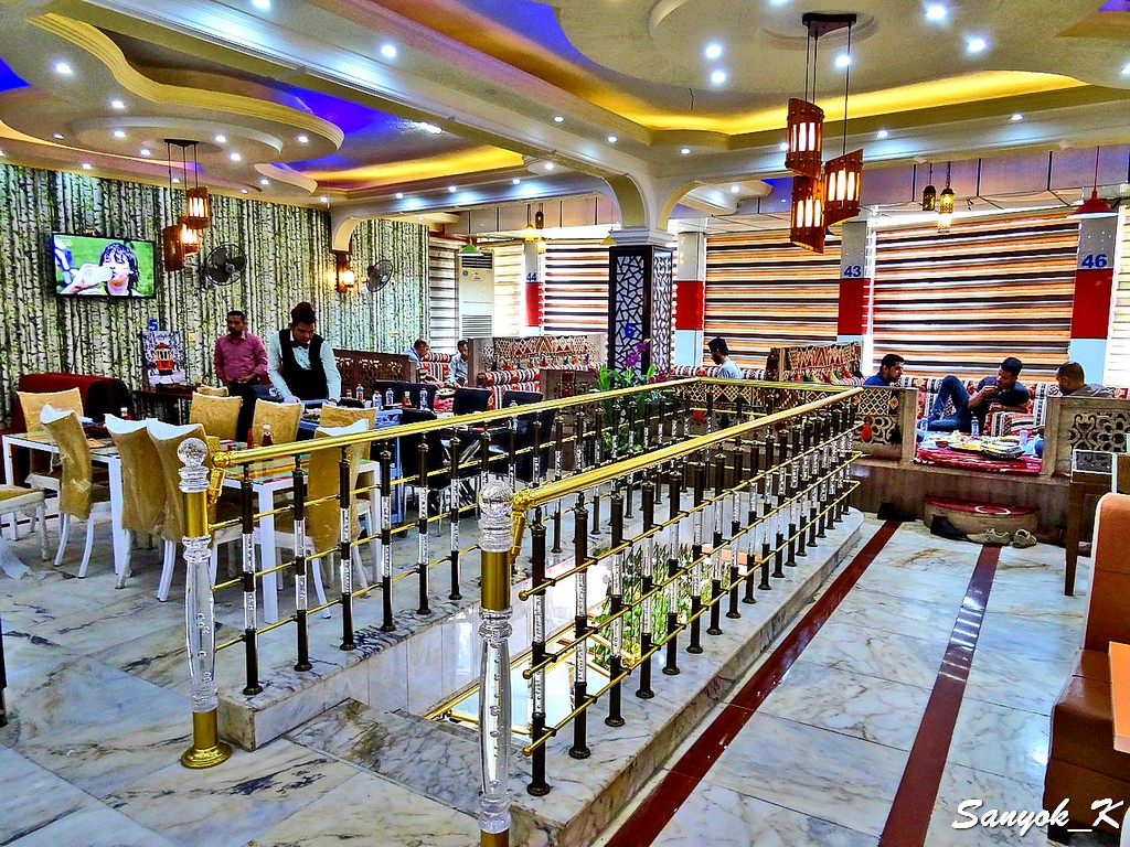 104 Basra Al Azaim Restaurant Басра Ресторан Аль Азайм