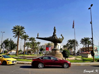 701 Baghdad Al Fateh square Magic Lamp Lantern Багдад Площадь Аль Фатиха Волшебная лампа